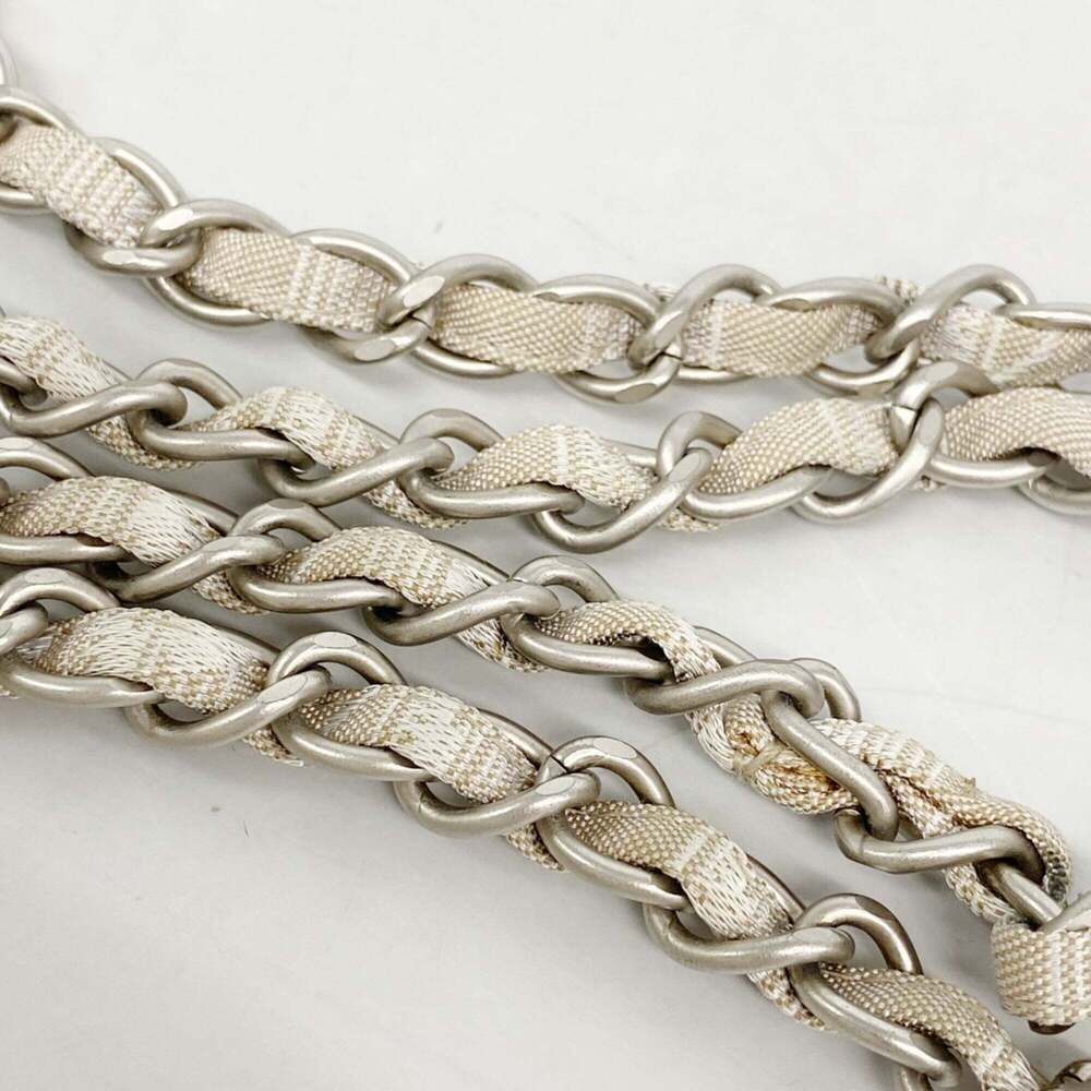 CHANEL Cream Shoulder Bag - Picture 11 of 12